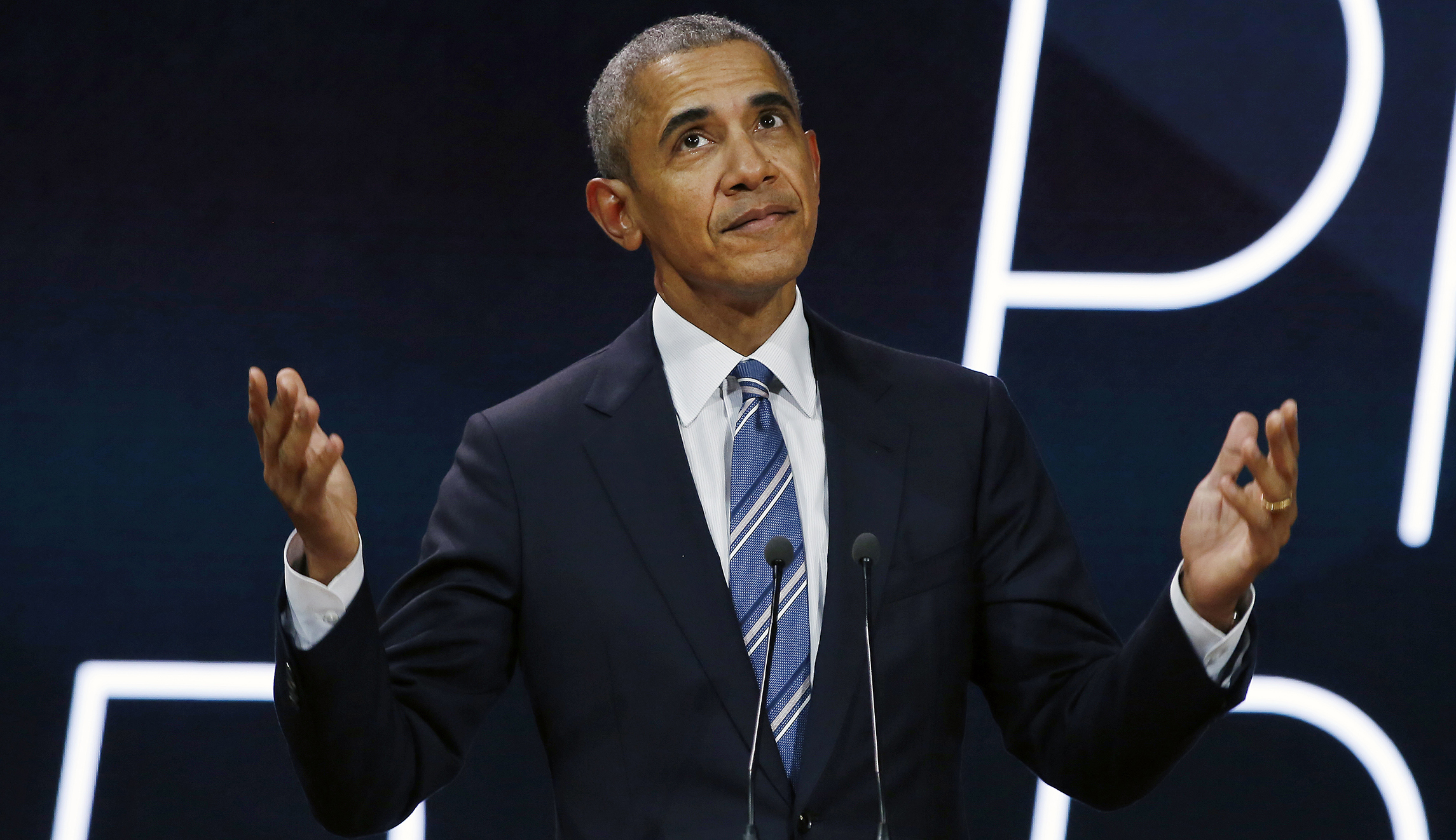 Obama tweets, no Trump tweets make list of 2017’s most retweeted
