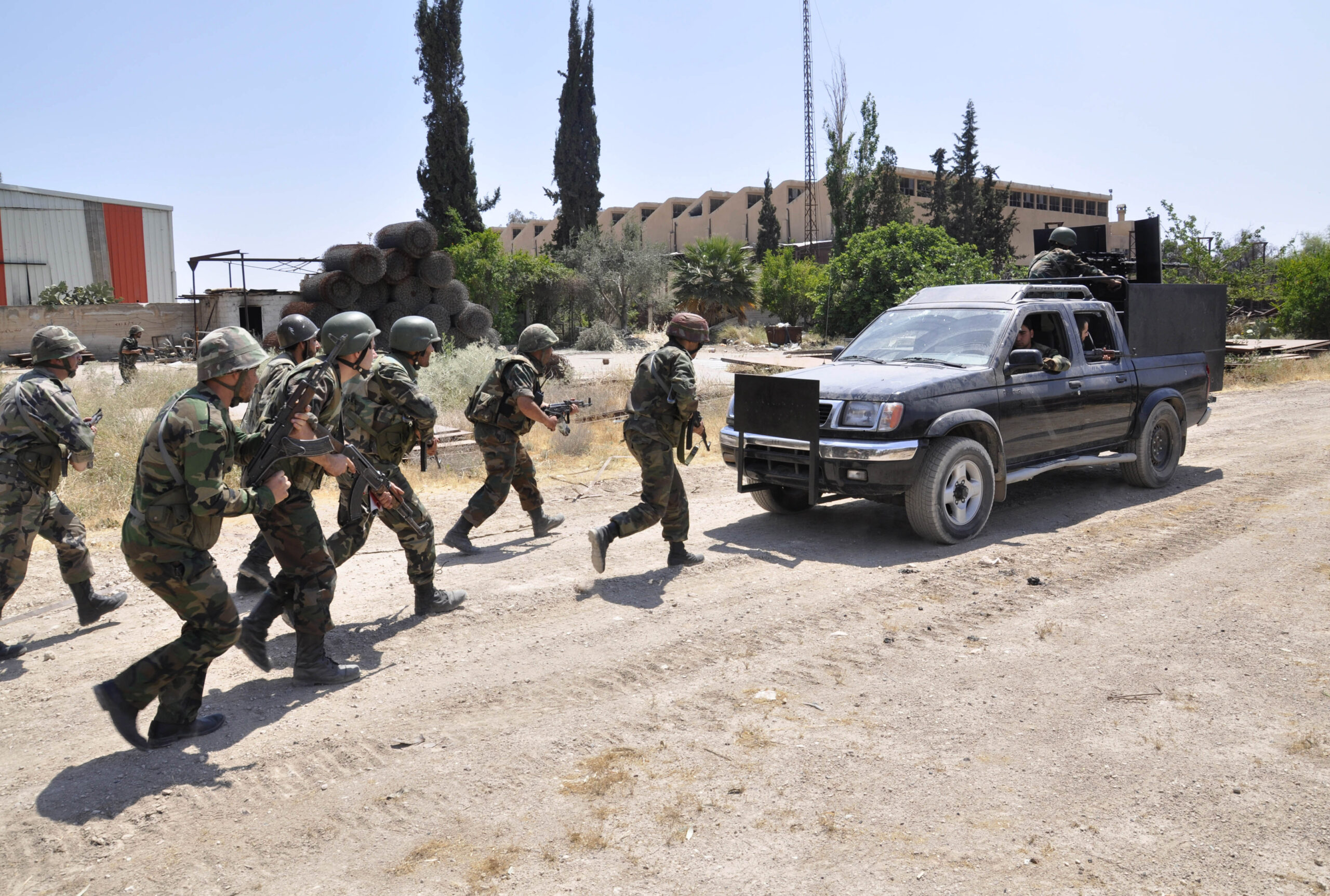 Britain: EU ends arms embargo on Syrian opposition