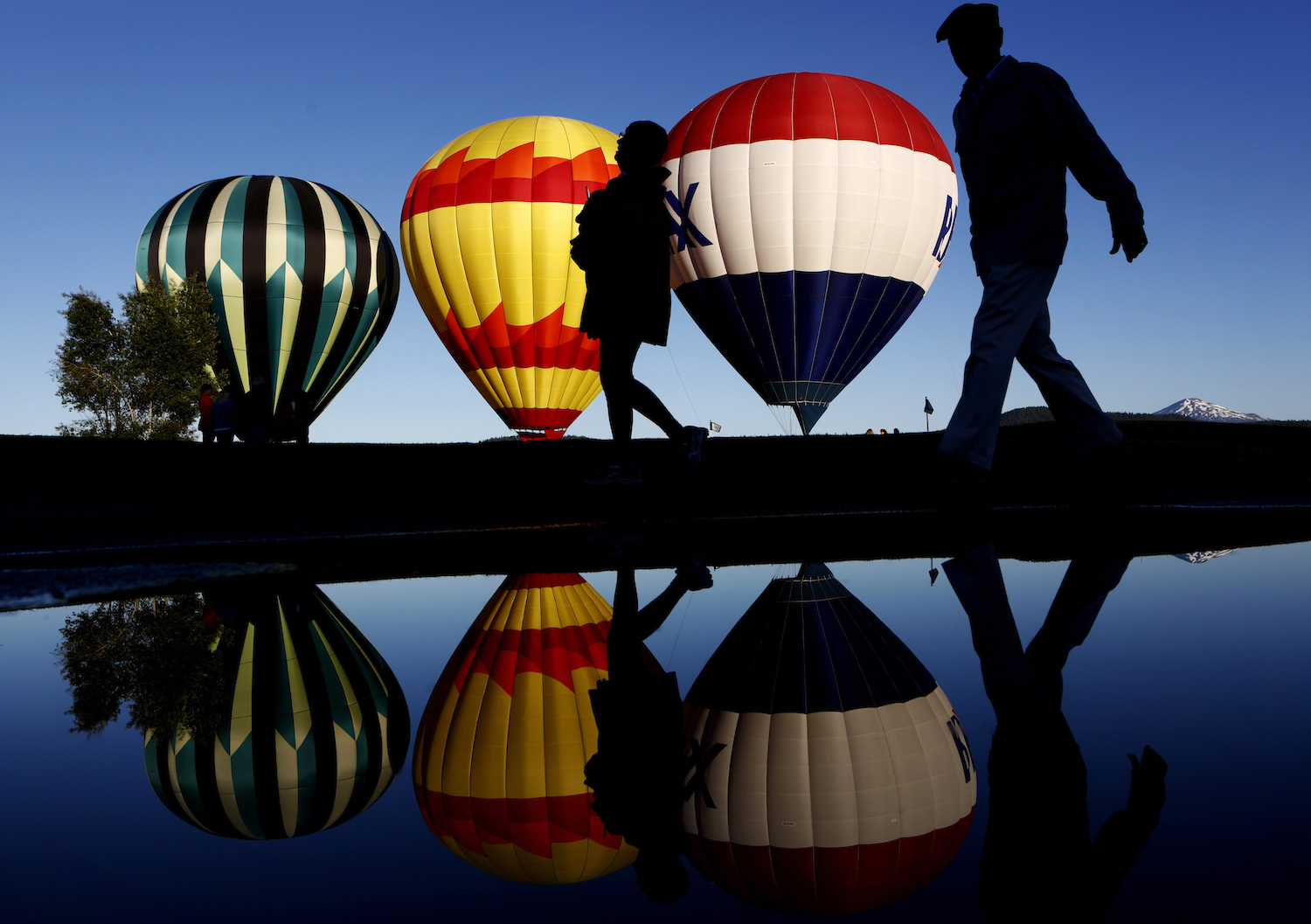 At least 16 feared dead as air balloon crashes in Texas