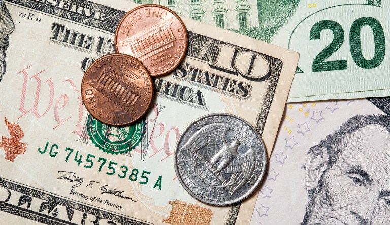 Increases in minimum wage in 18 states at the start of 2018, mostly in left-leaning states, follow years of pushing by liberal activists for higher rates after similar efforts stalled in Congress. (iStock)