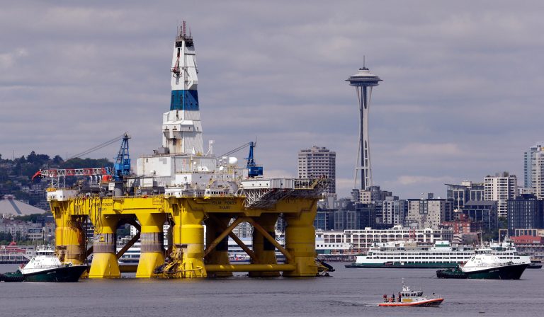 On Thursday, the Trump administration announced it was considering about opening almost all American waters for offshore oil and natural gas drilling. (AP Photo/Elaine Thompson)