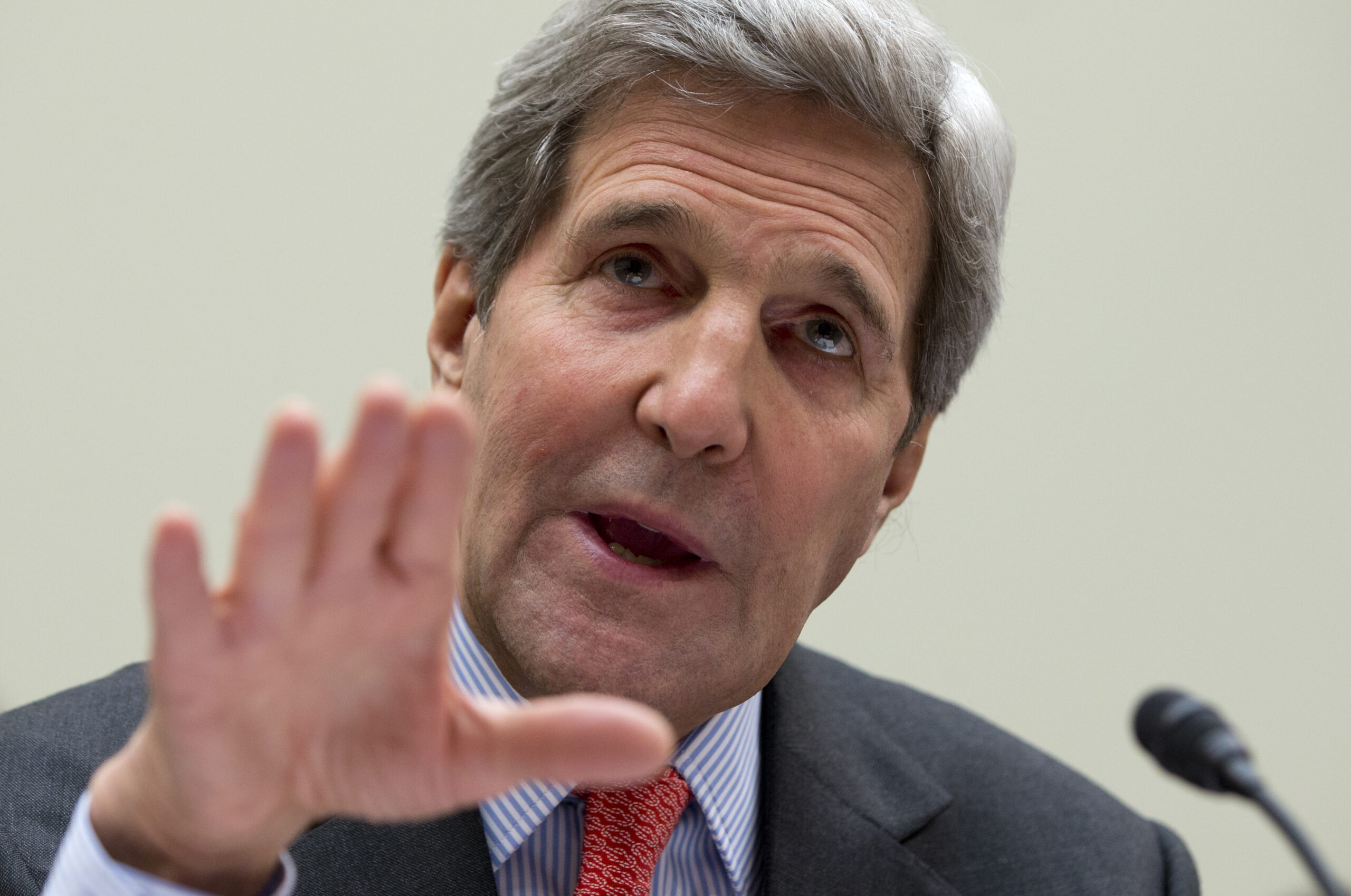 Kerry to talk nukes with Iran as Israeli leader lobbies against deal