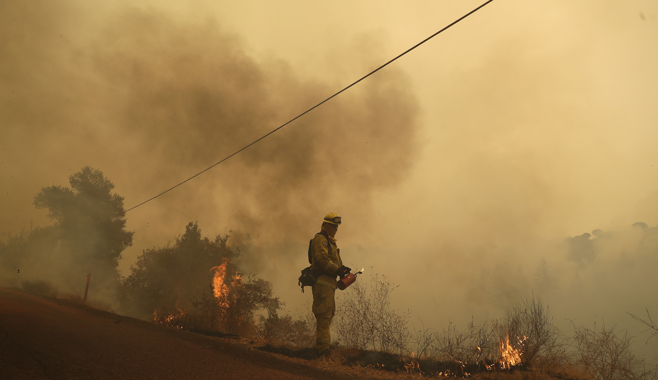 California wildfires polluting air much faster than Cali cars