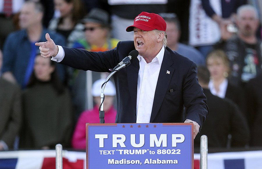 Trump dominates in Alabama