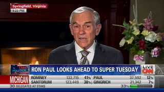 Ron Paul: Santorum an ‘addict on conspiracies’