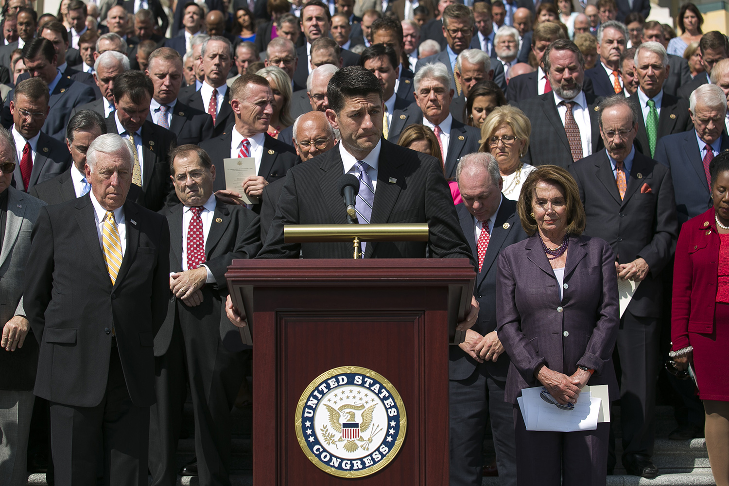 House passes bill to let 9/11 families sue Saudi Arabia
