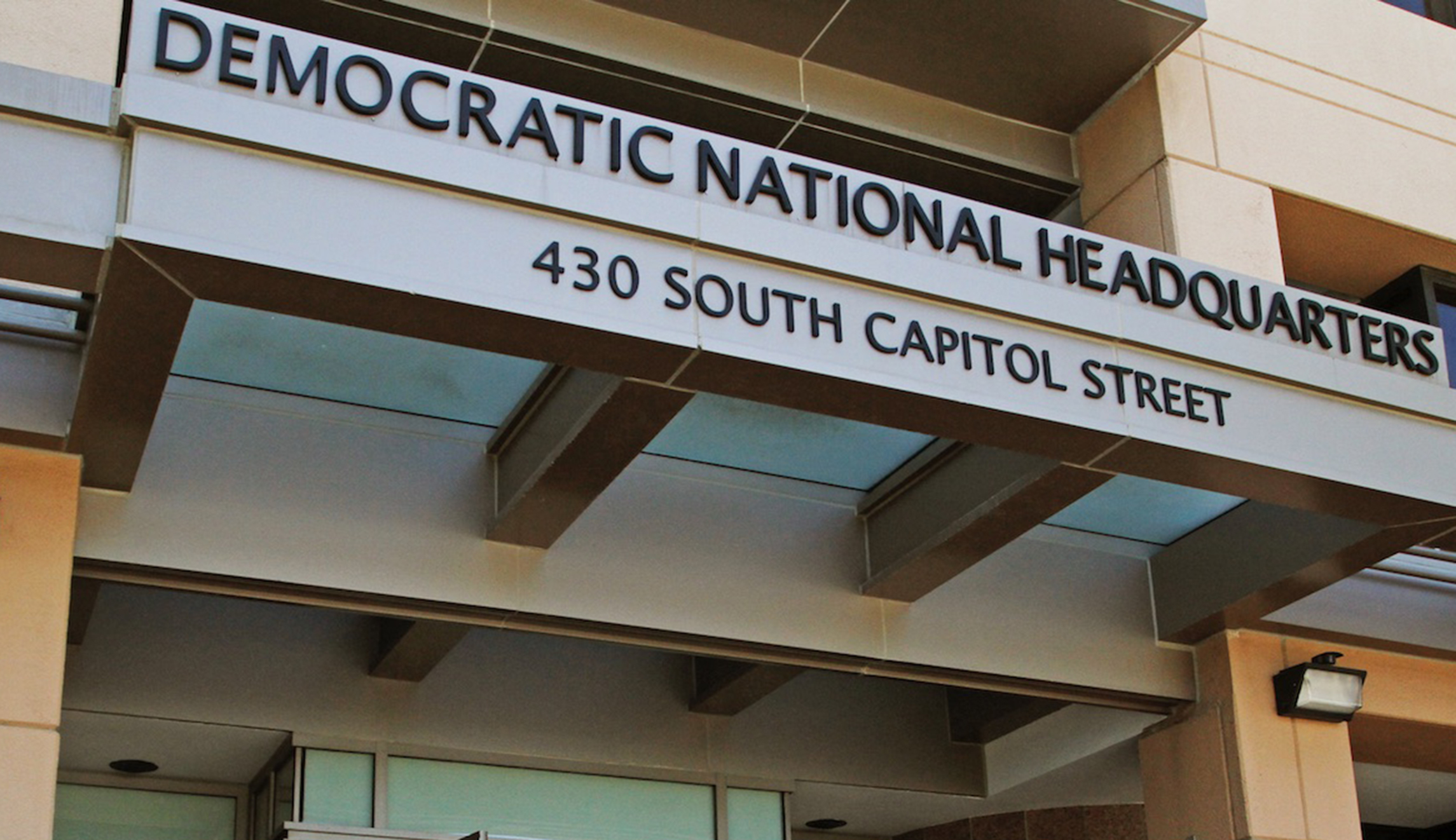 DNC fires top fundraiser amid fundraising drought