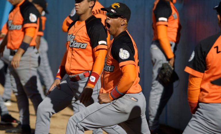 Cuba baseball player hit in face with bat in brawl