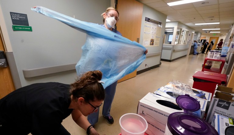 COVID-19 hospitalizations fall to lowest point since pandemic first struck