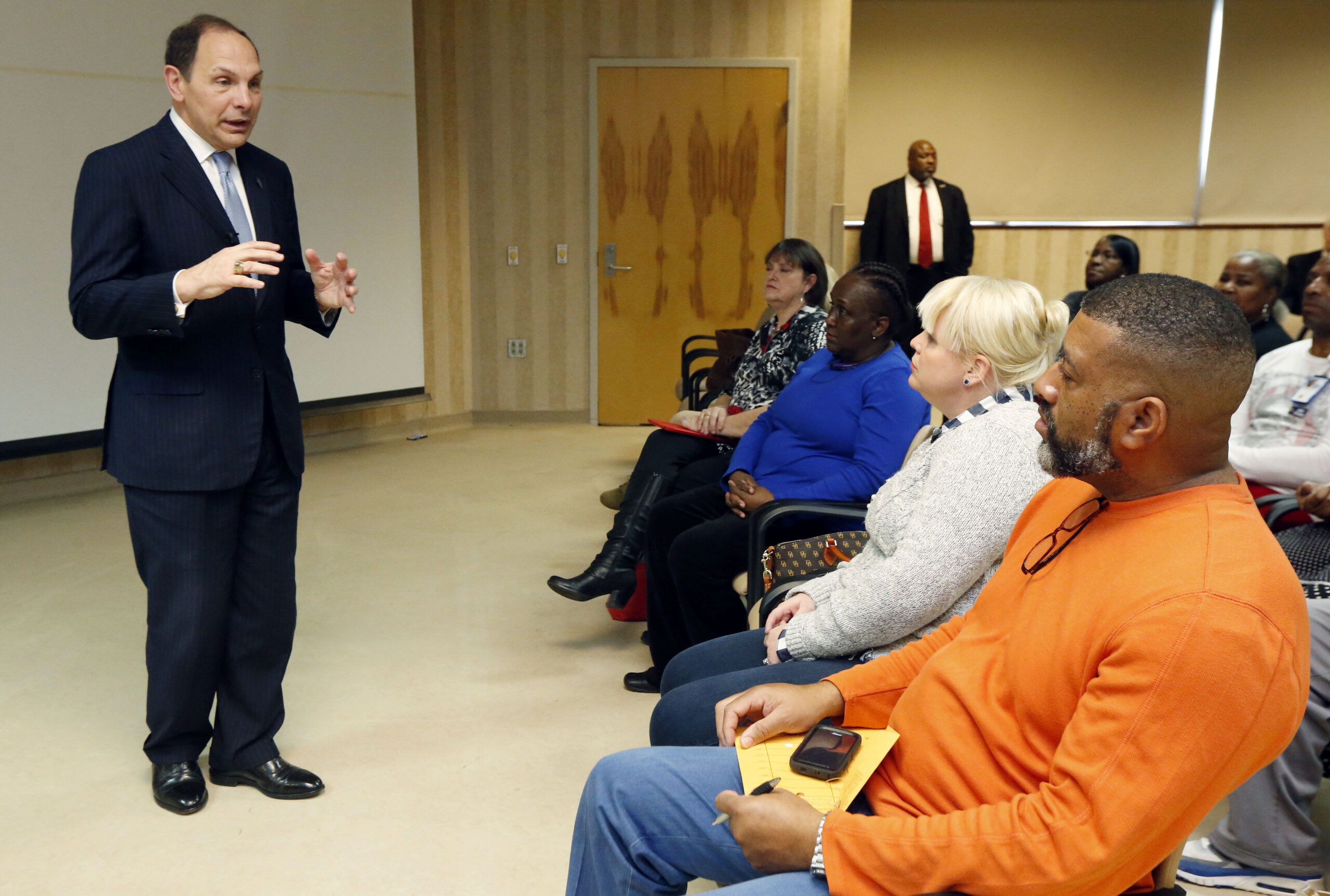 VA boasts 2 million vets on health program it wants to shrink