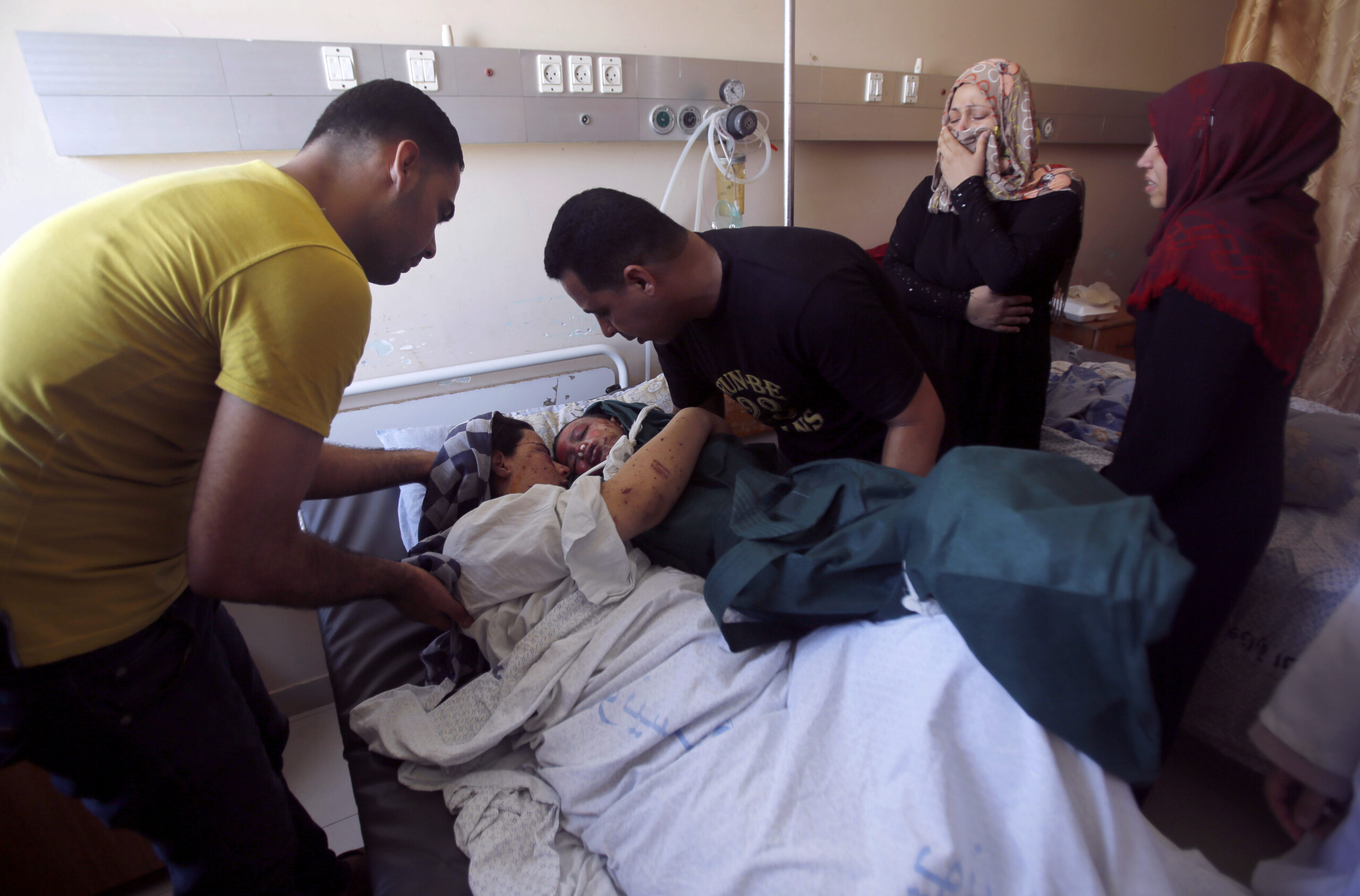 Israel, Hamas to negotiate new Gaza deal in Cairo