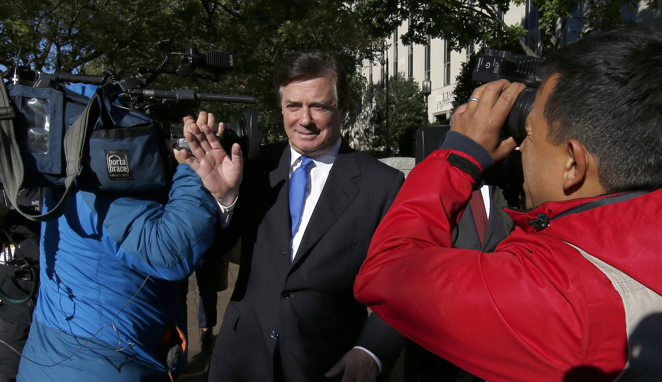 Paul Manafort, Rick Gates plead not guilty to all charges