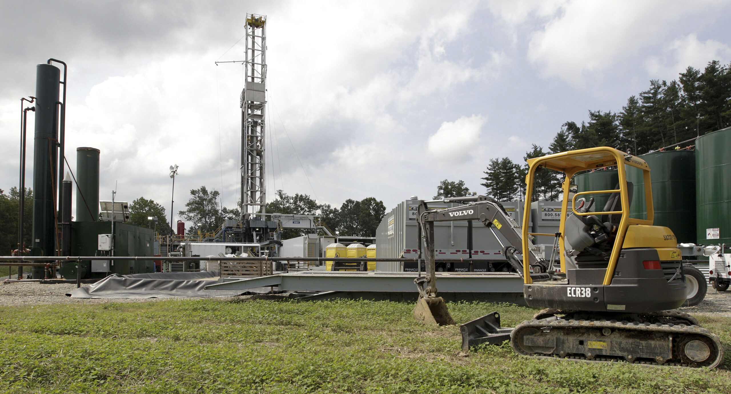 Ohio justices hear local drilling rules dispute