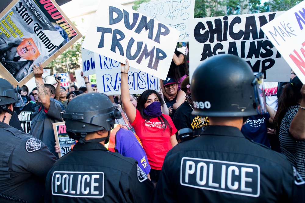 Vox.com suspends editor over pro-riot tweets