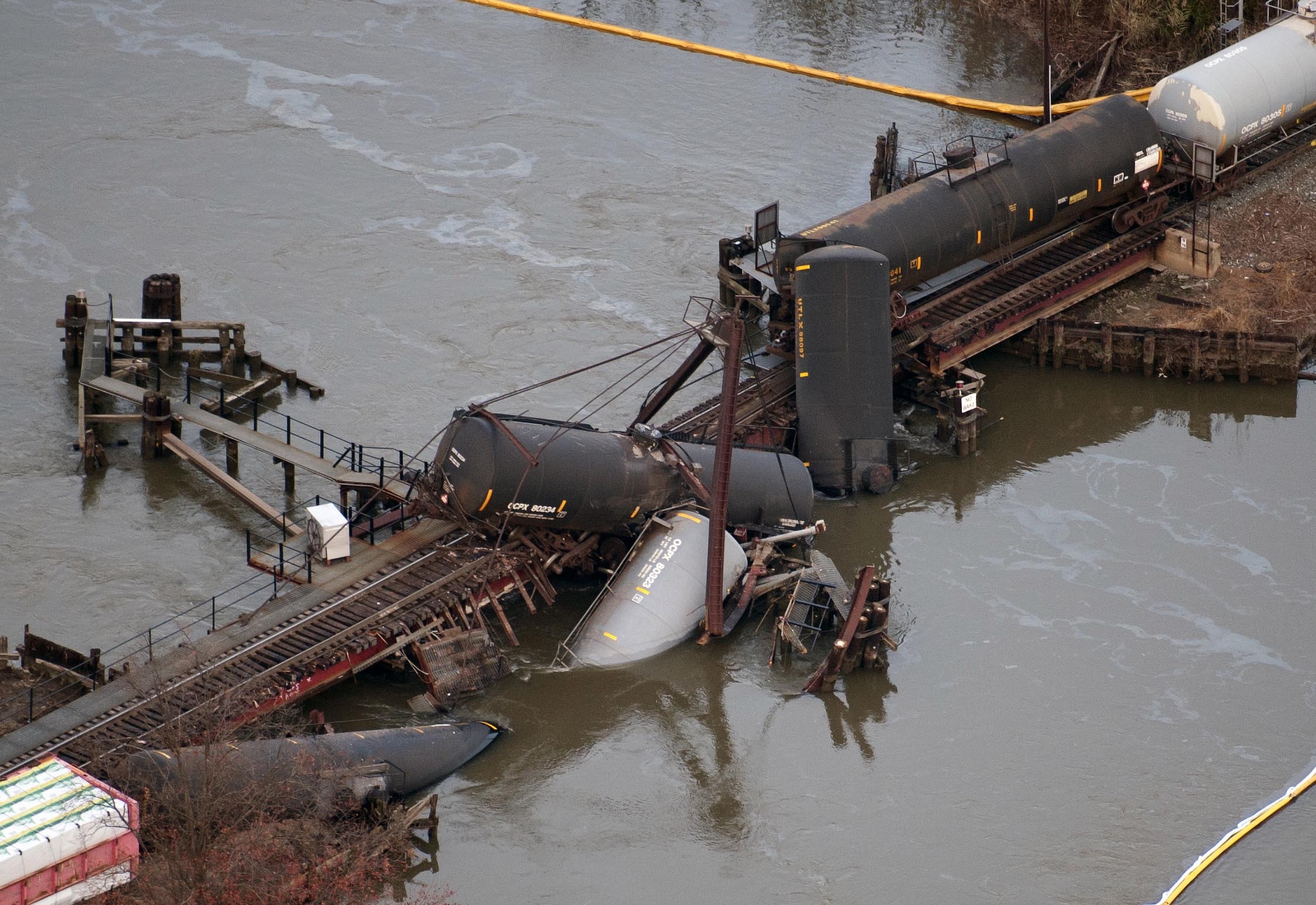 Signal problems preceded NJ train derailment