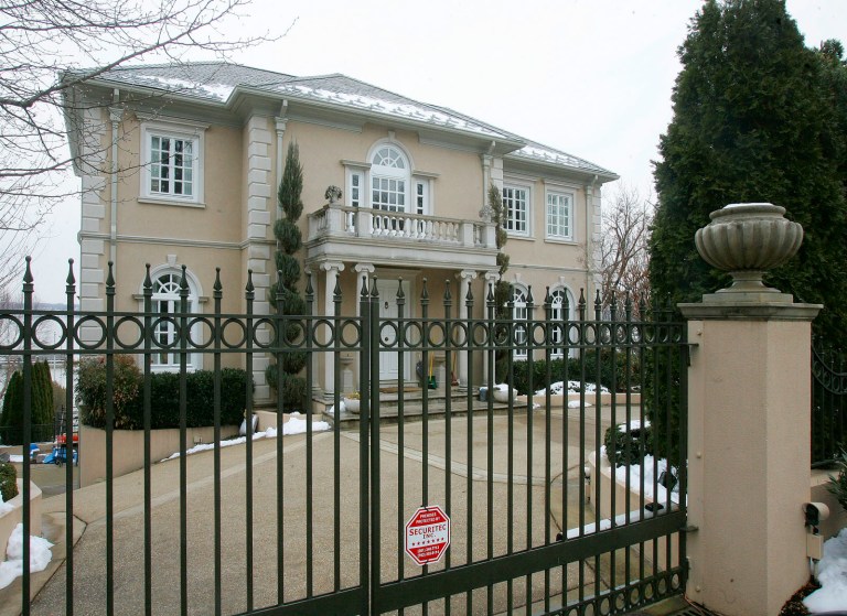 A proposed zoning ordinance amendment in Fairfax County, Va., would limit the number of people one could have in their home to 49 a day, and to exceed that limit more than 3 times in any 40-day period would be a violation of law. (Examiner File)