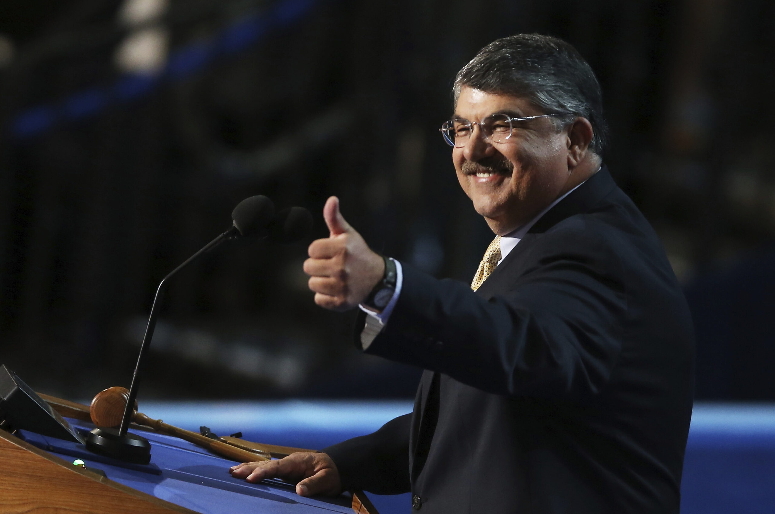 AFL-CIO slams Obama administration for sweatshop purchases