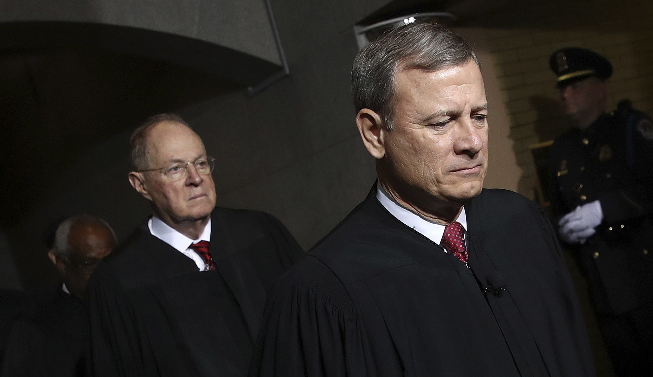 John Roberts, Anthony Kennedy cast doubt on Supreme Court’s ability to resolve gerrymandering dispute