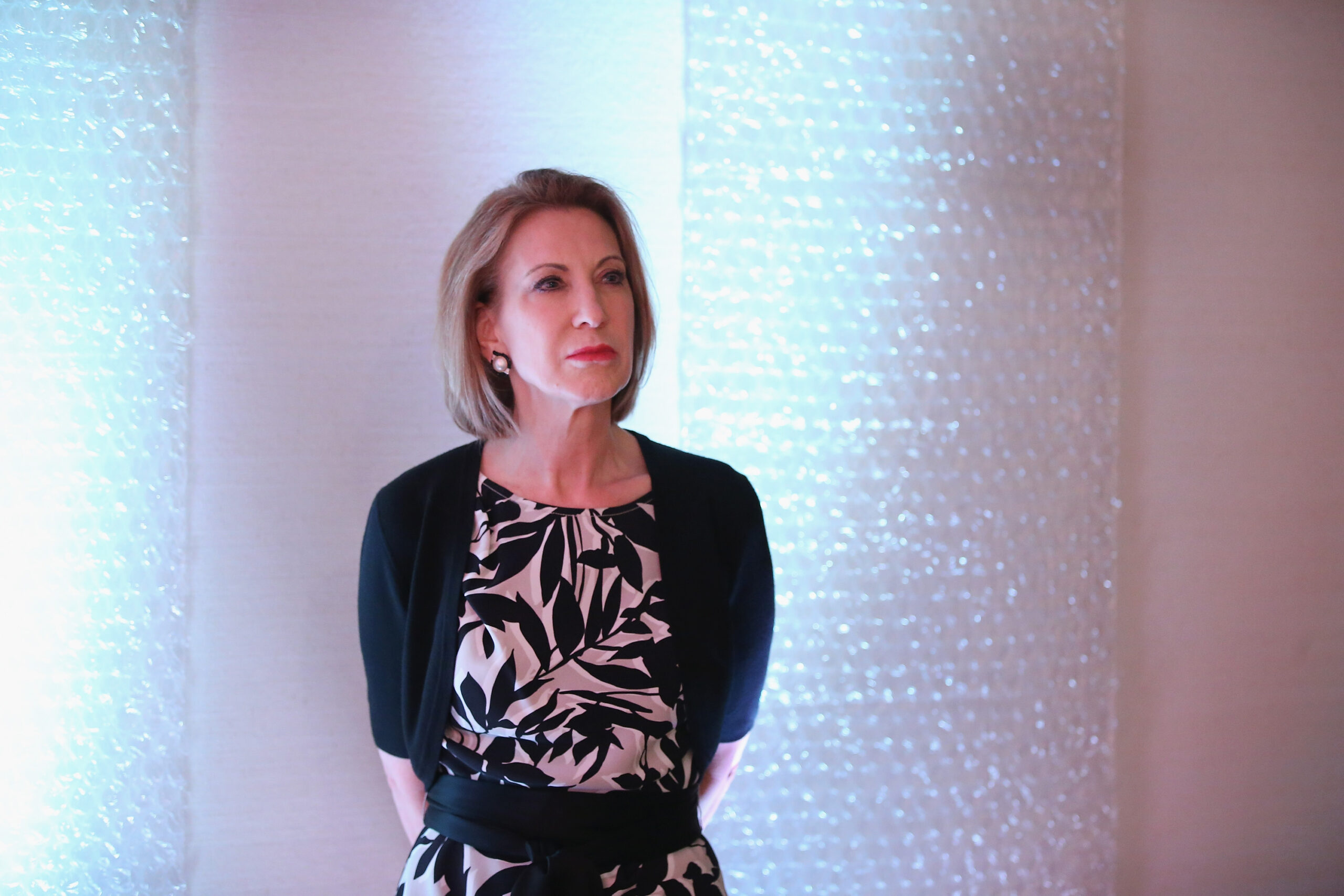 Carly Fiorina says Hillary personifies ‘professional political class’