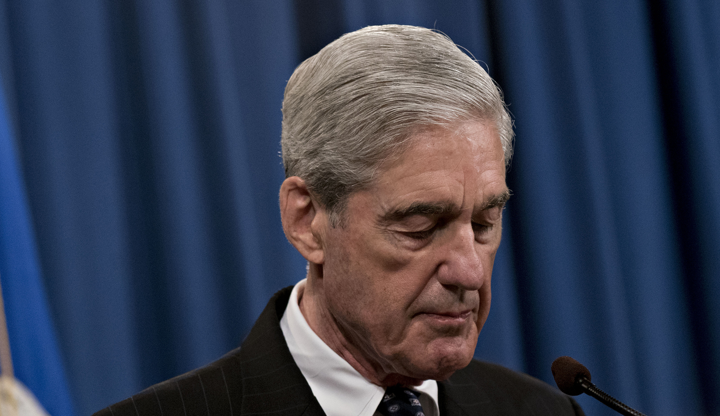 Robert Mueller showed a deft, appropriate touch