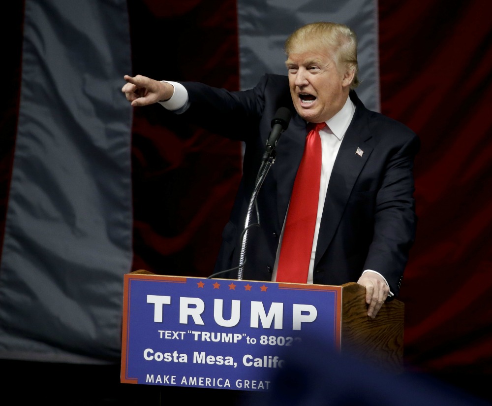 ‘Trump effect’ on fundraising threatens down-ballot Republicans