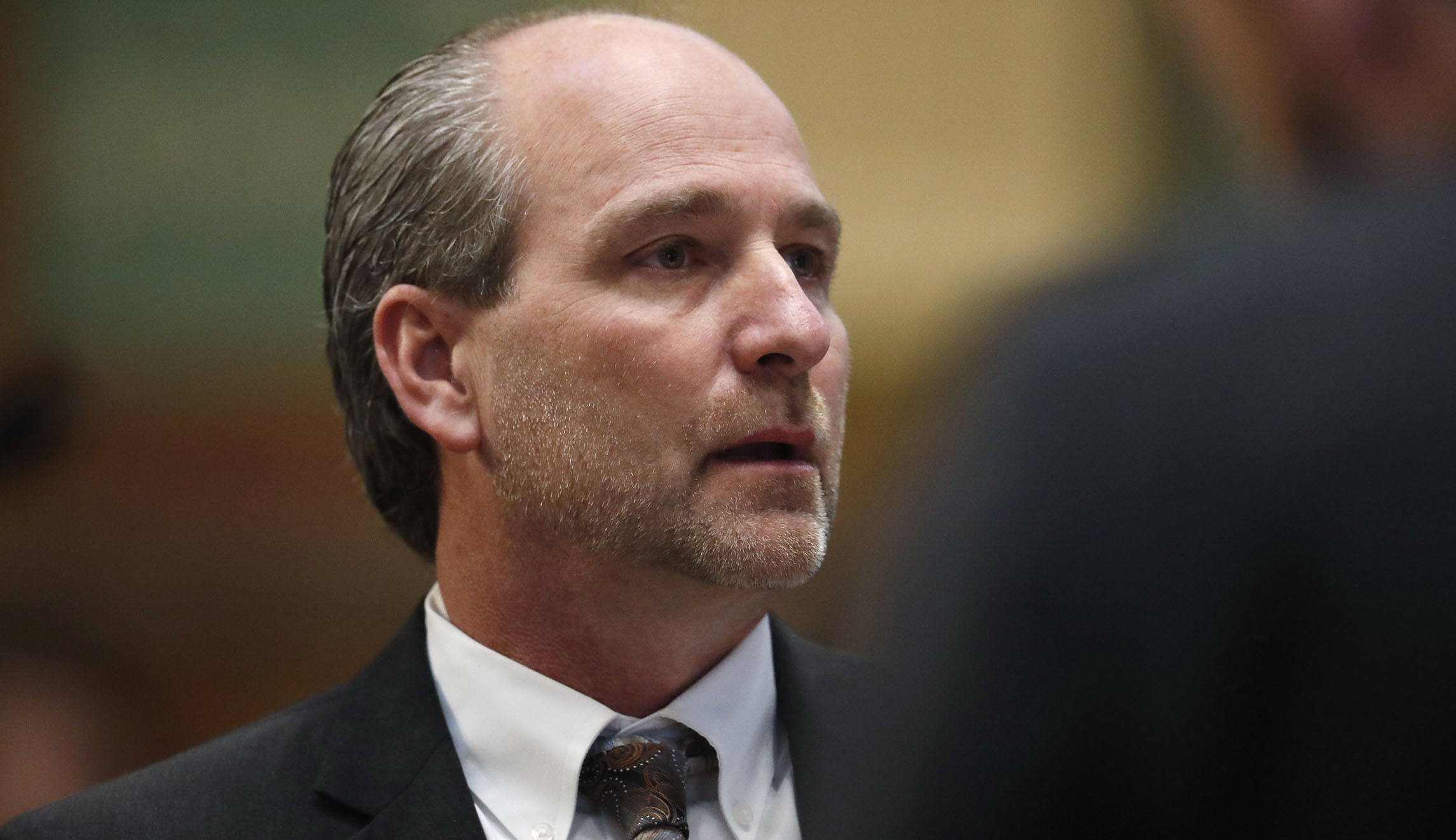 Embattled Colorado state lawmaker flips to Republican Party right before expulsion vote