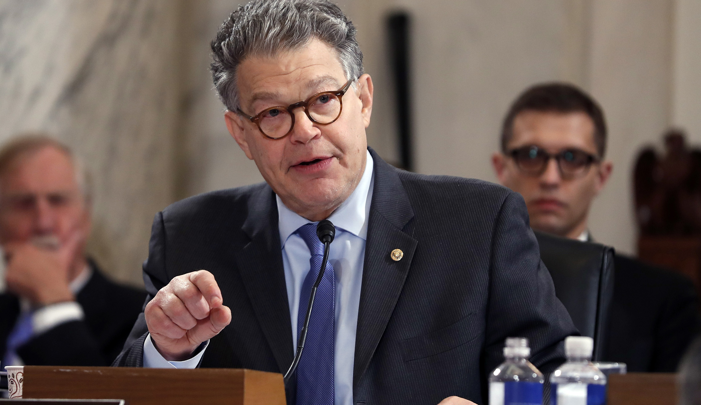 Al Franken vows to return to work Monday despite being ‘ashamed’ over groping allegations