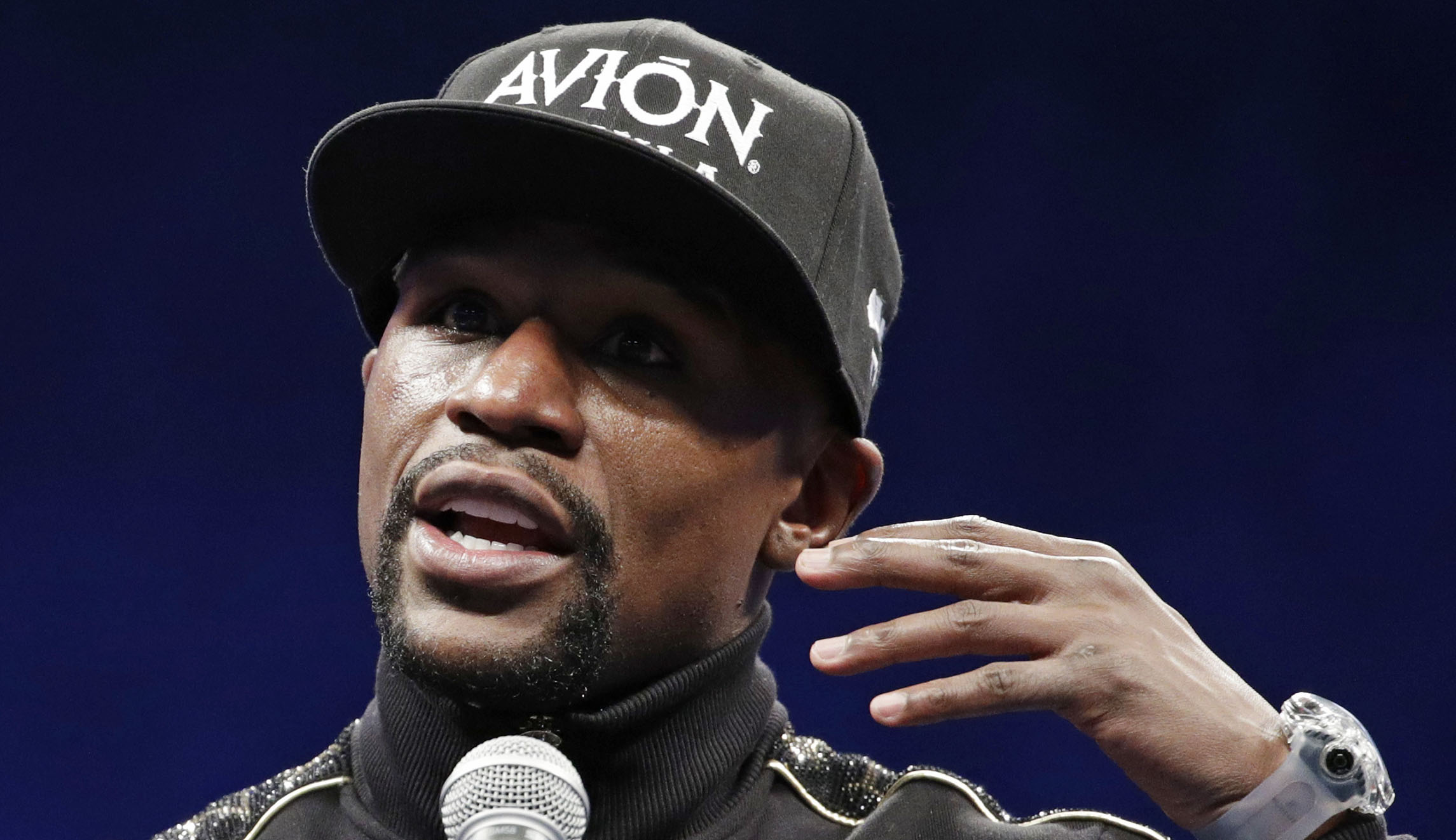 SEC charges Floyd Mayweather Jr., DJ Khaled over cryptocurrency promotion