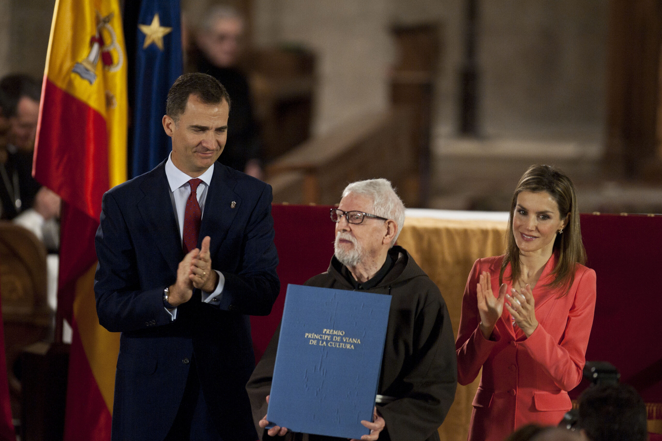 Spain’s next king speaks of unity in first speech