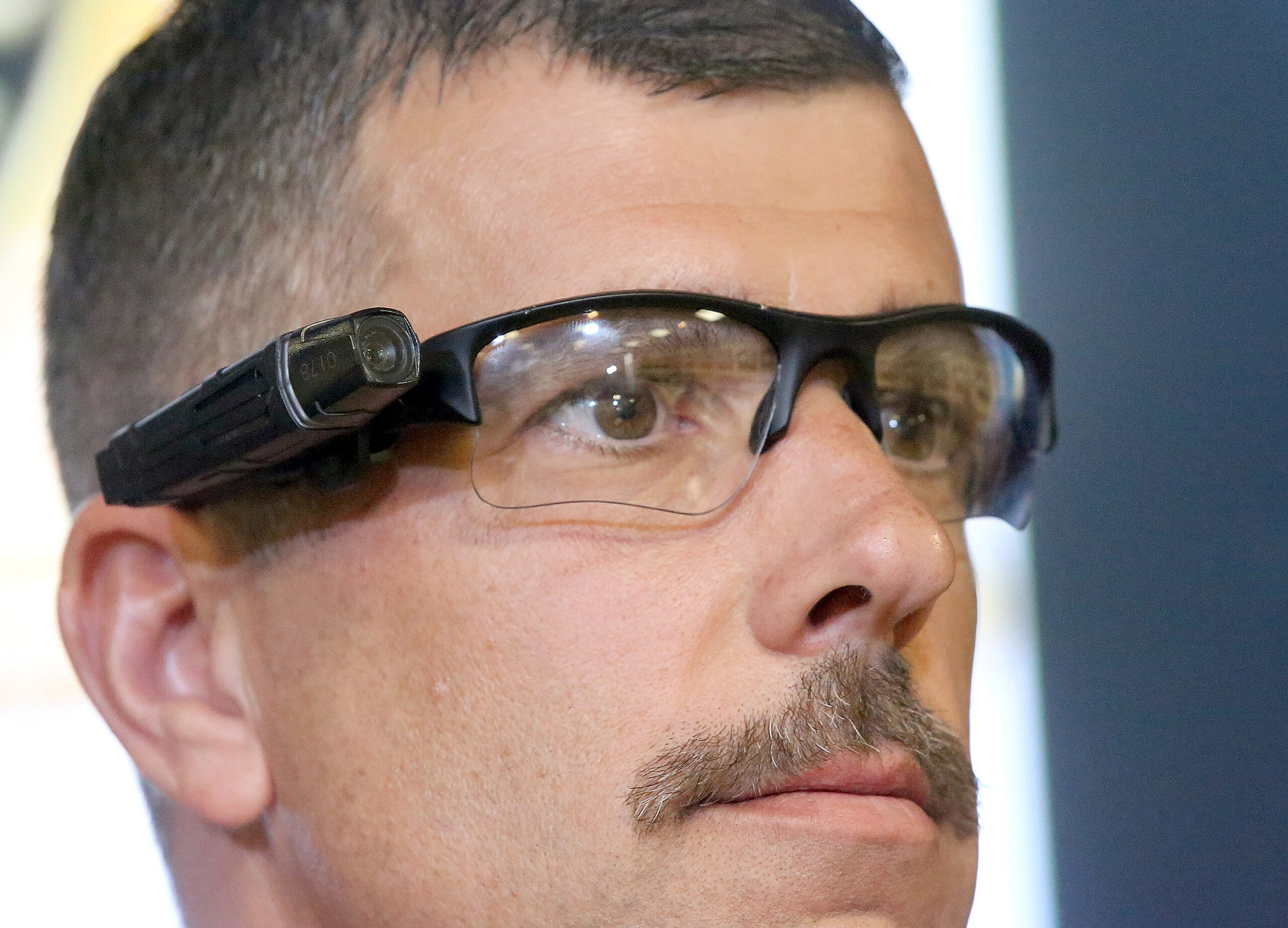 County sheriff’s deputies testing body cameras