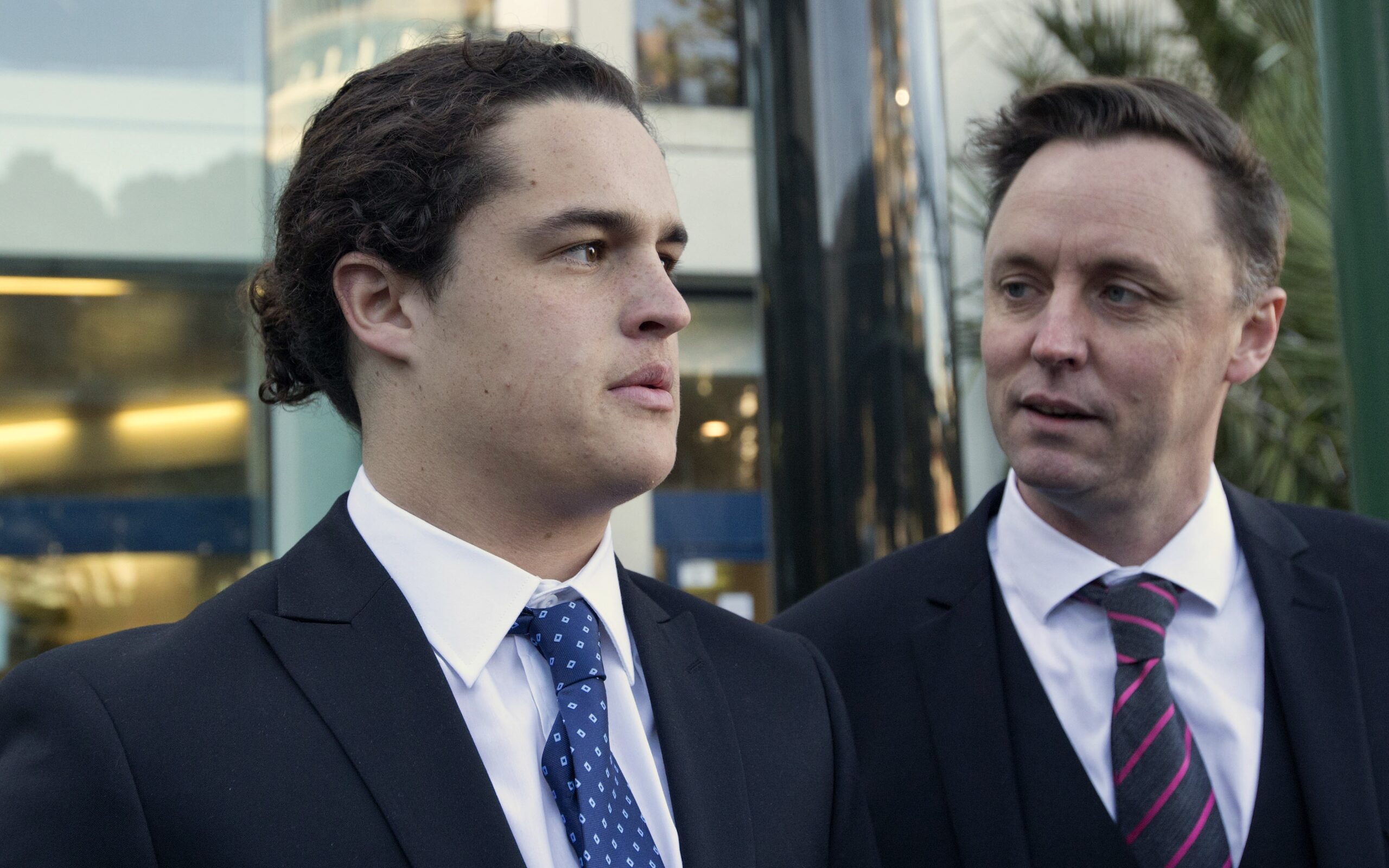 New Zealand schoolboy wins right to keep hair long