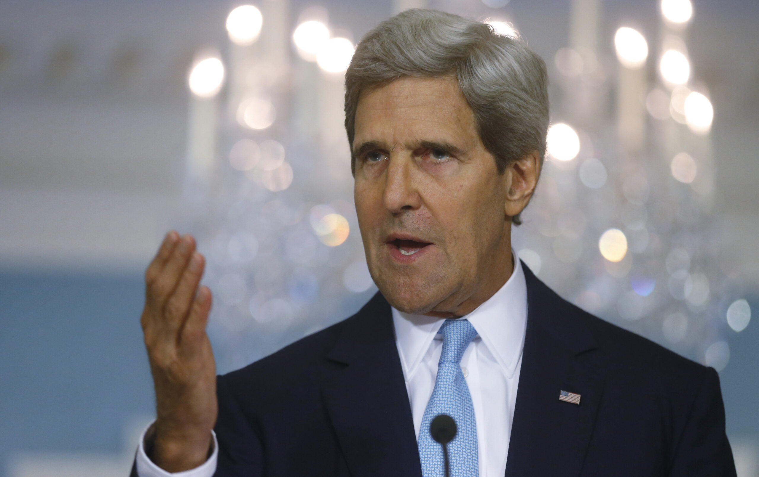 On talk show rounds, John Kerry denies change of course on Syria