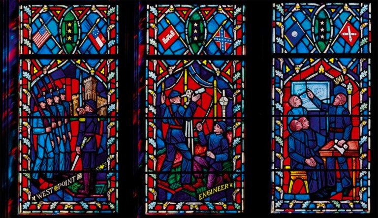 The windows, sponsored by the United Daughters of the Confederacy, depict Gen. Robert E. Lee and Gen. Stonewall Jackson and were installed in 1953. (@ptak/Twitter)
