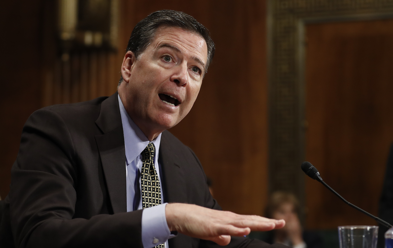 Pressure builds on FBI to explain Garland terrorist attack