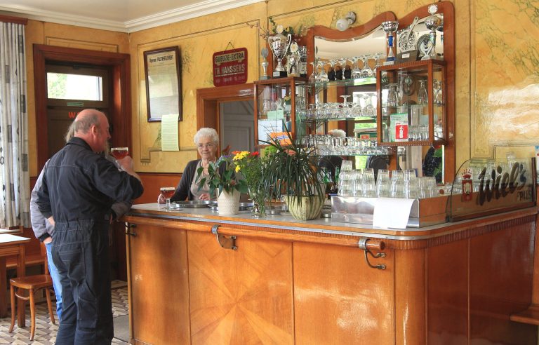 Brewers seek to rekindle Belgium’s love of beer