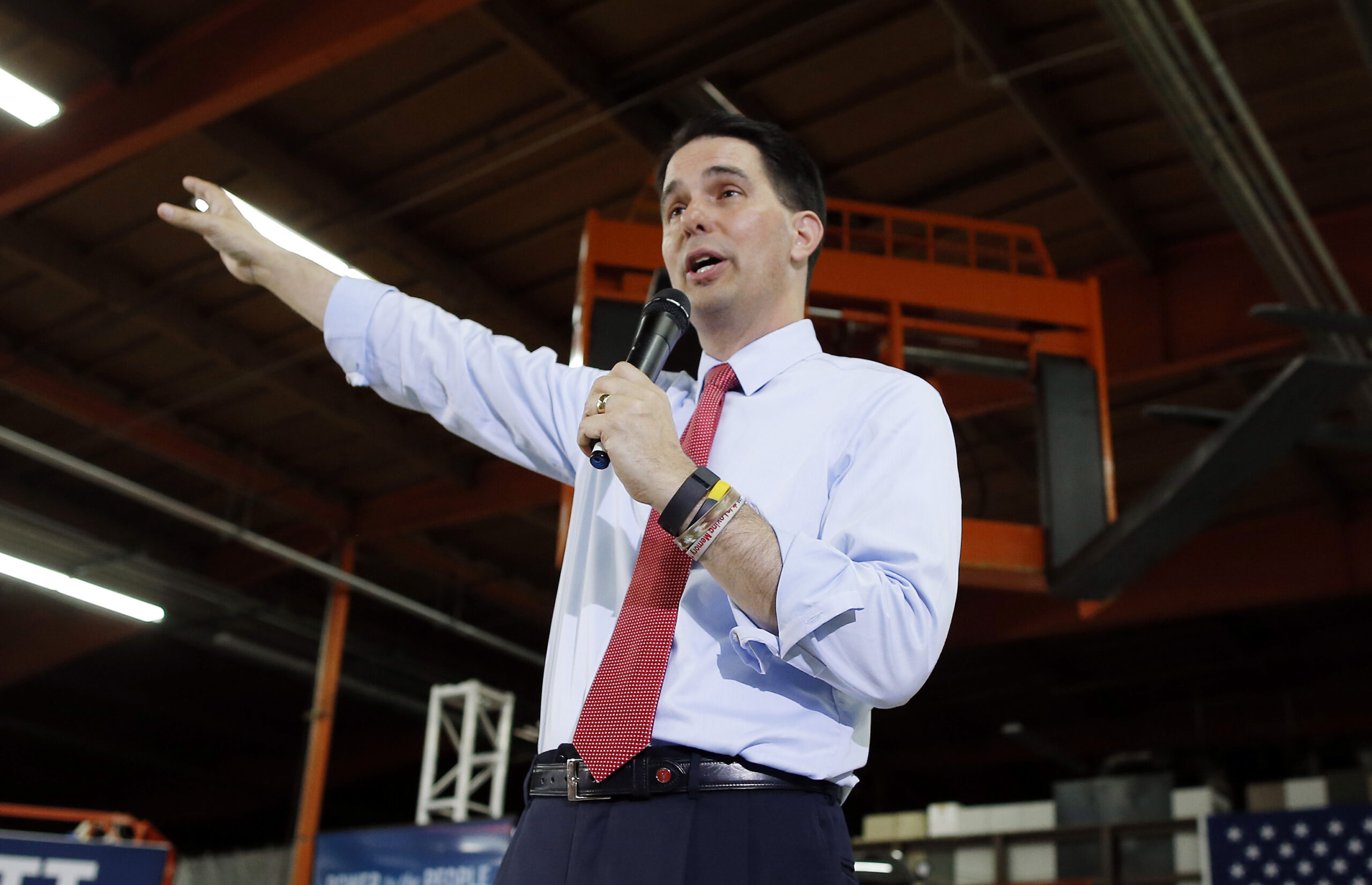 Walker allies call for major campaign surgery