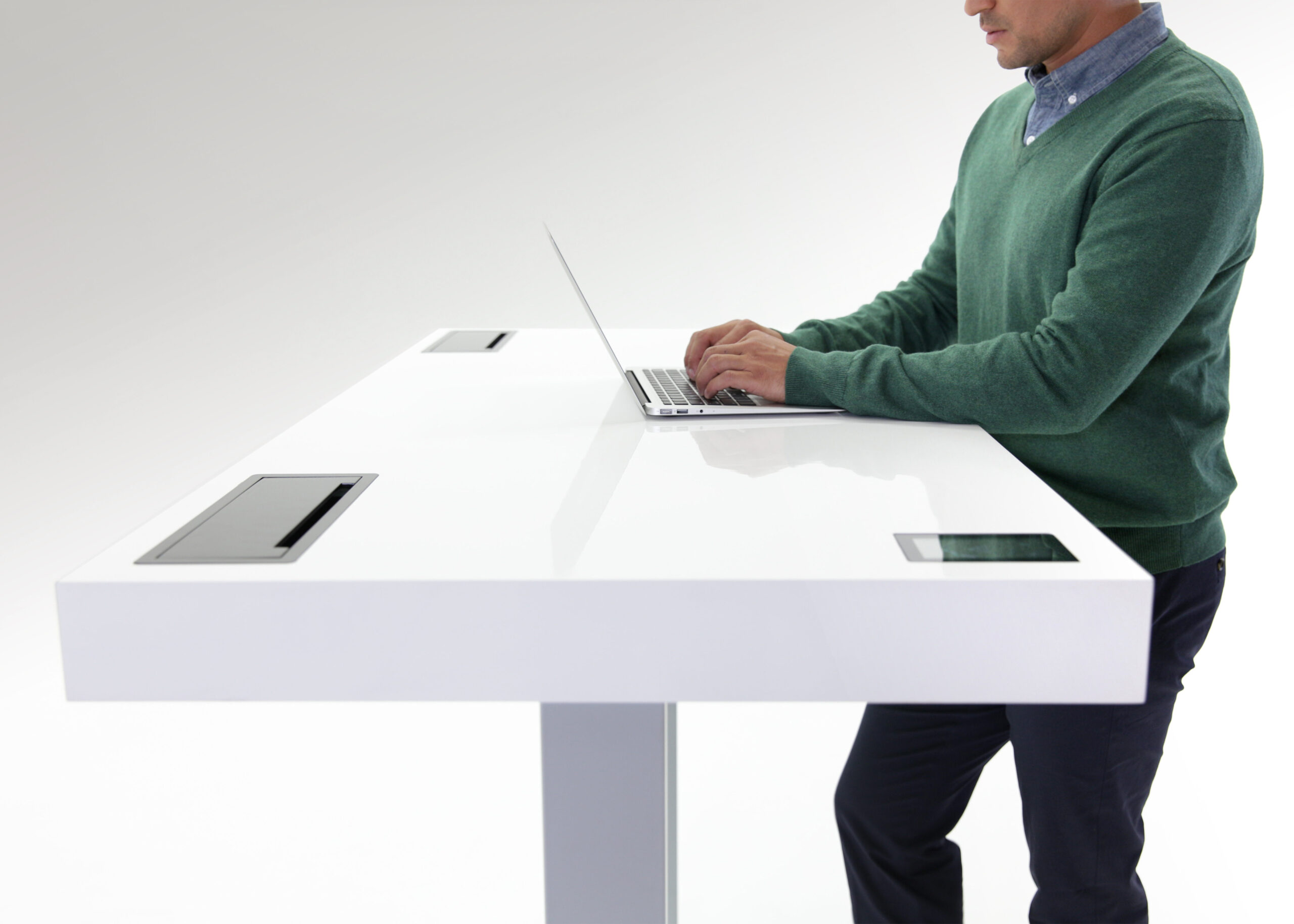 Review: Stir Kinetic smart desk makes you stand up