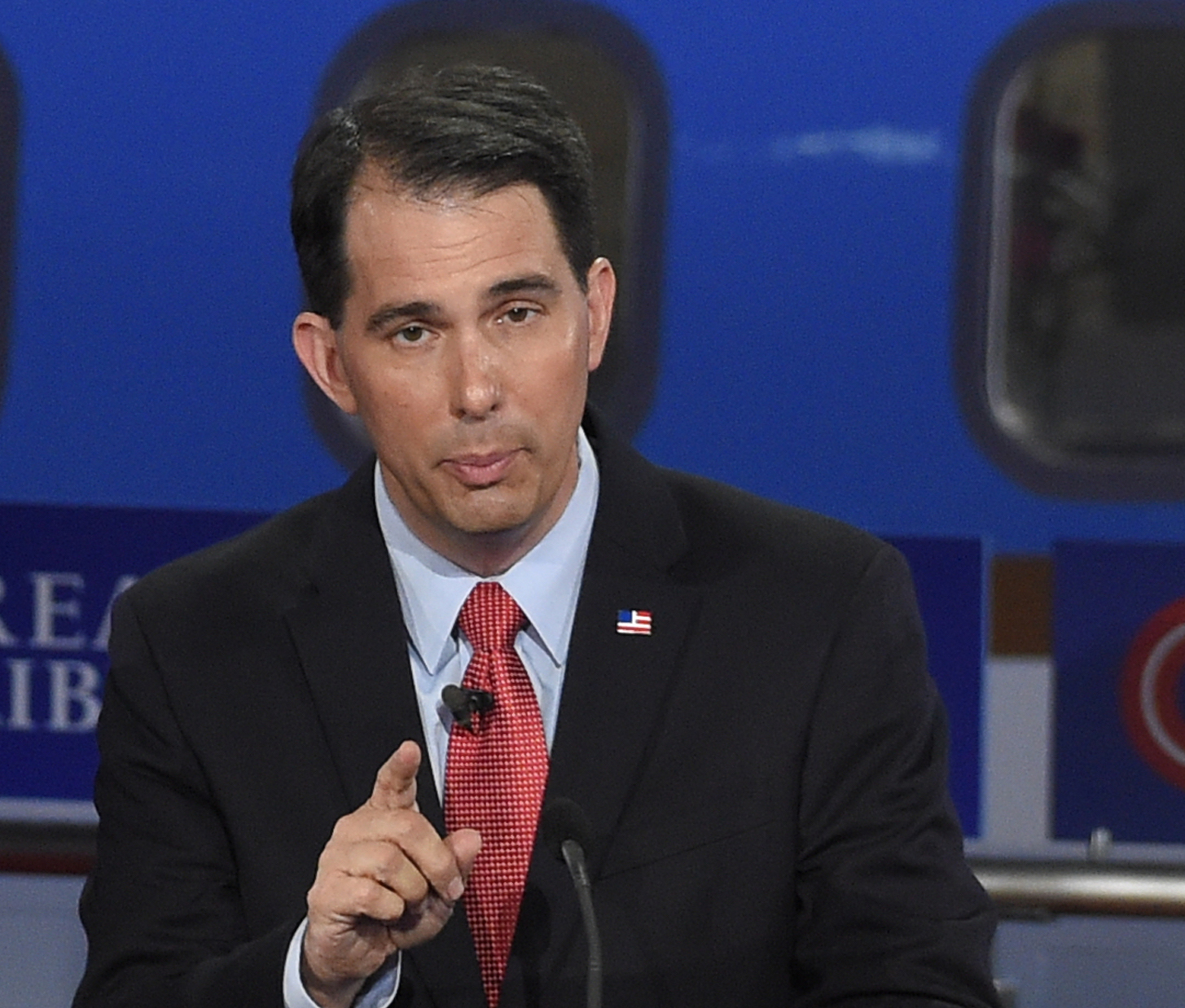 Walker: American people ‘shortchanged’ by CNN debate setup