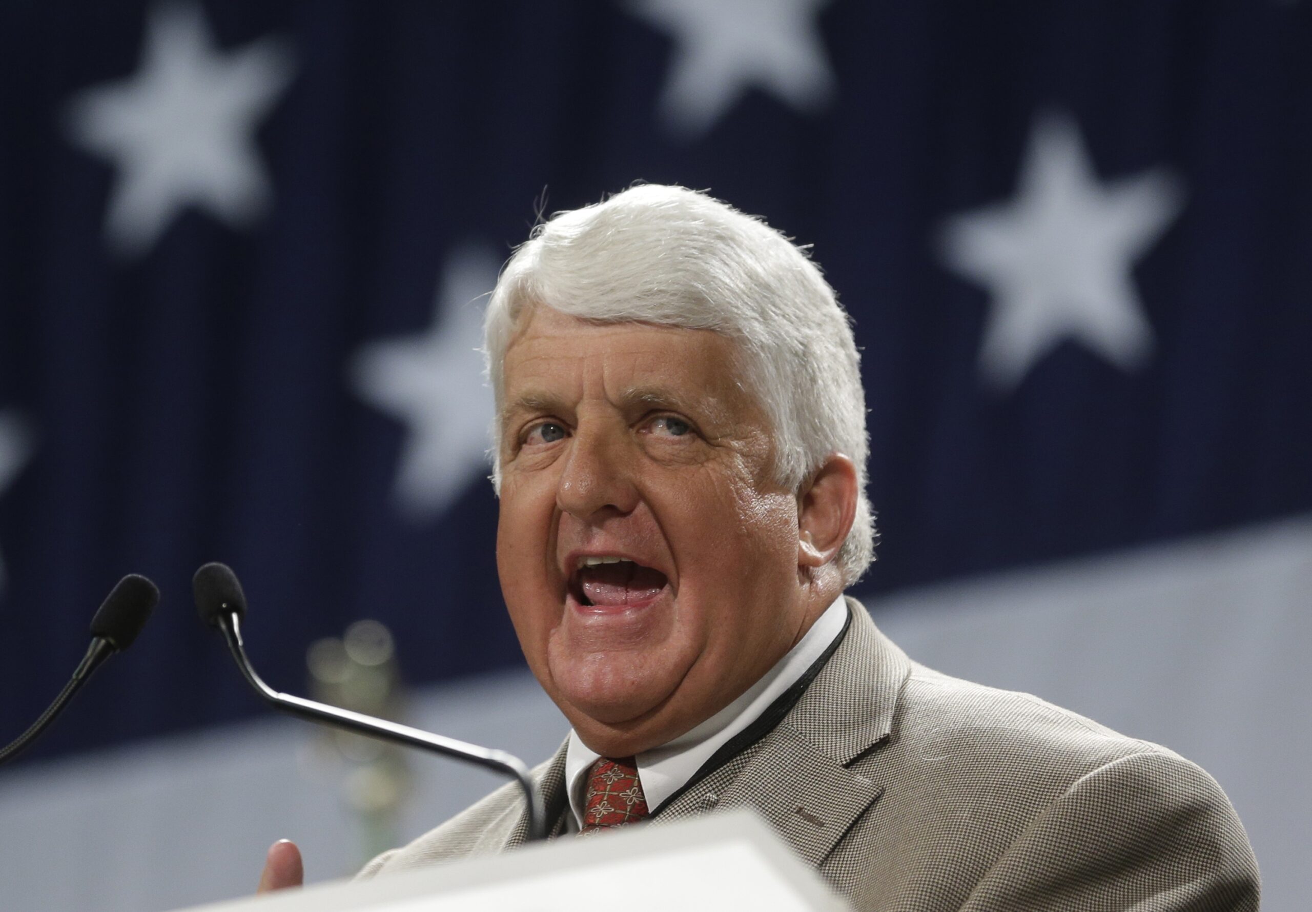 Bishop takes Obama to task over manatees