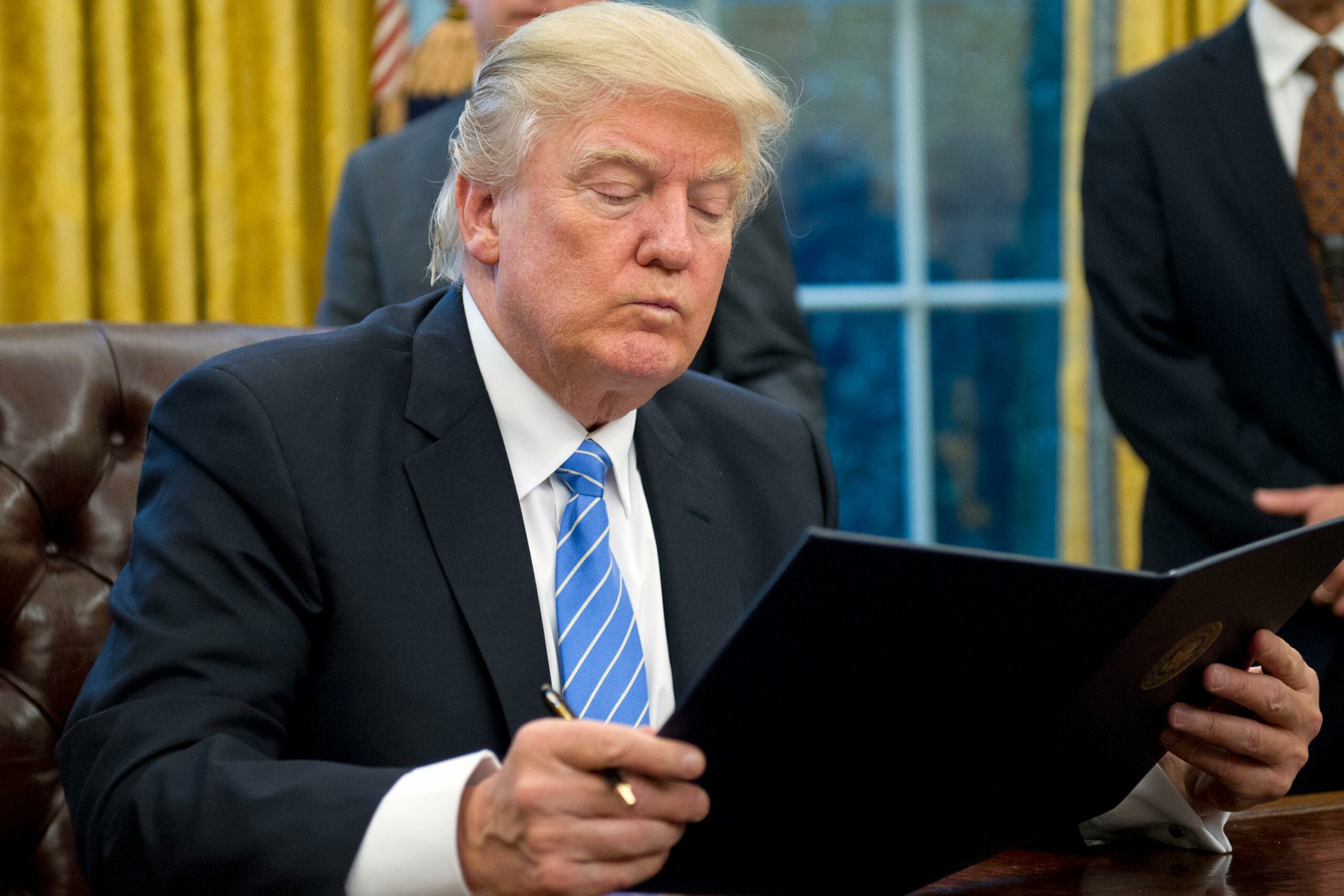 Chris Matthews: What Should Trump Read?