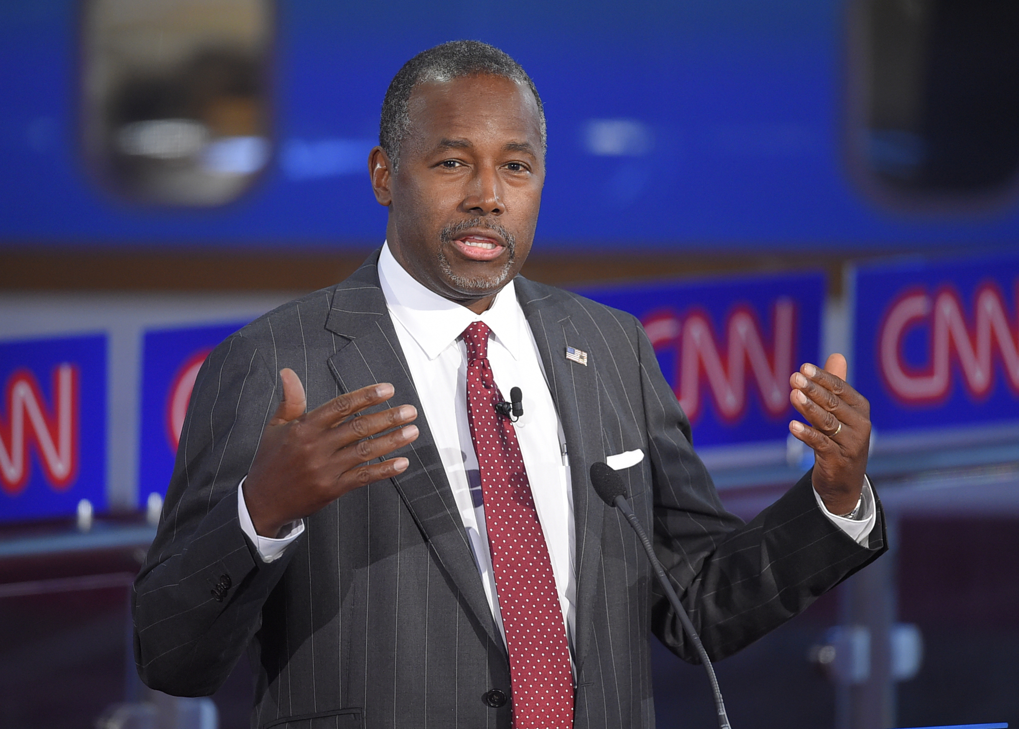 Carson proposes ‘starter’ minimum wage