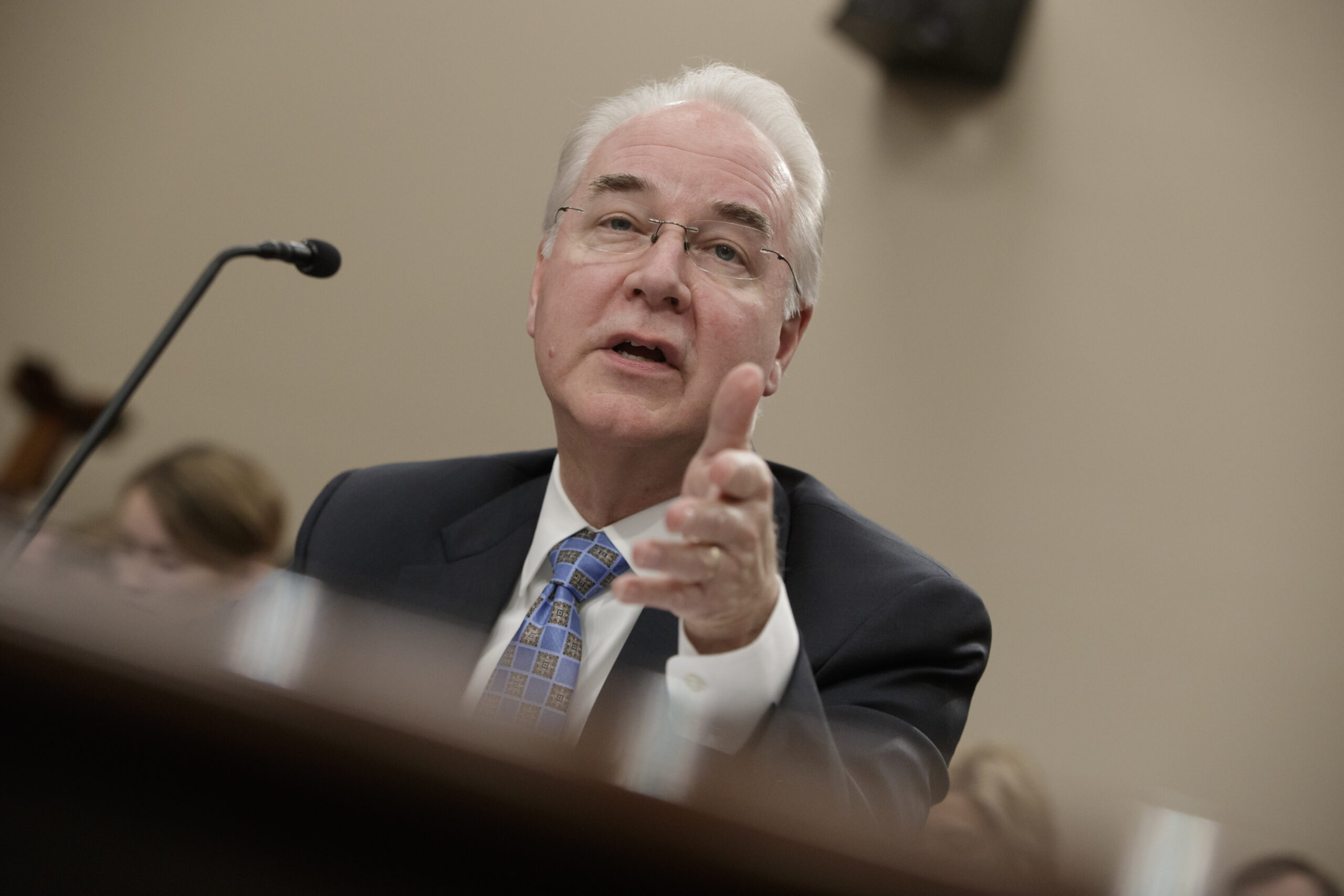HHS pushes back over insurer payment reports