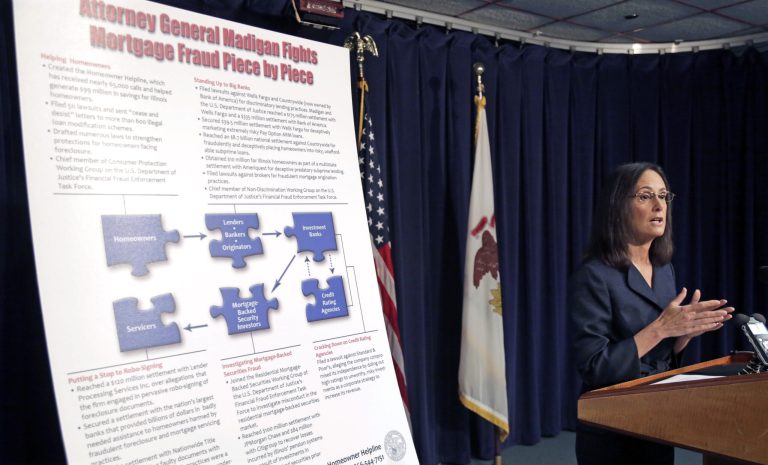 Illinois Attorney General Lisa Madigan speaks during a news conference Thursday, Aug. 21, 2014, in Chicago. Madigan says one-third of the state's $300 million share of a $16.65 billion national settlement with Bank of America will go toward consumer relief. (AP Photo/M. Spencer Green)