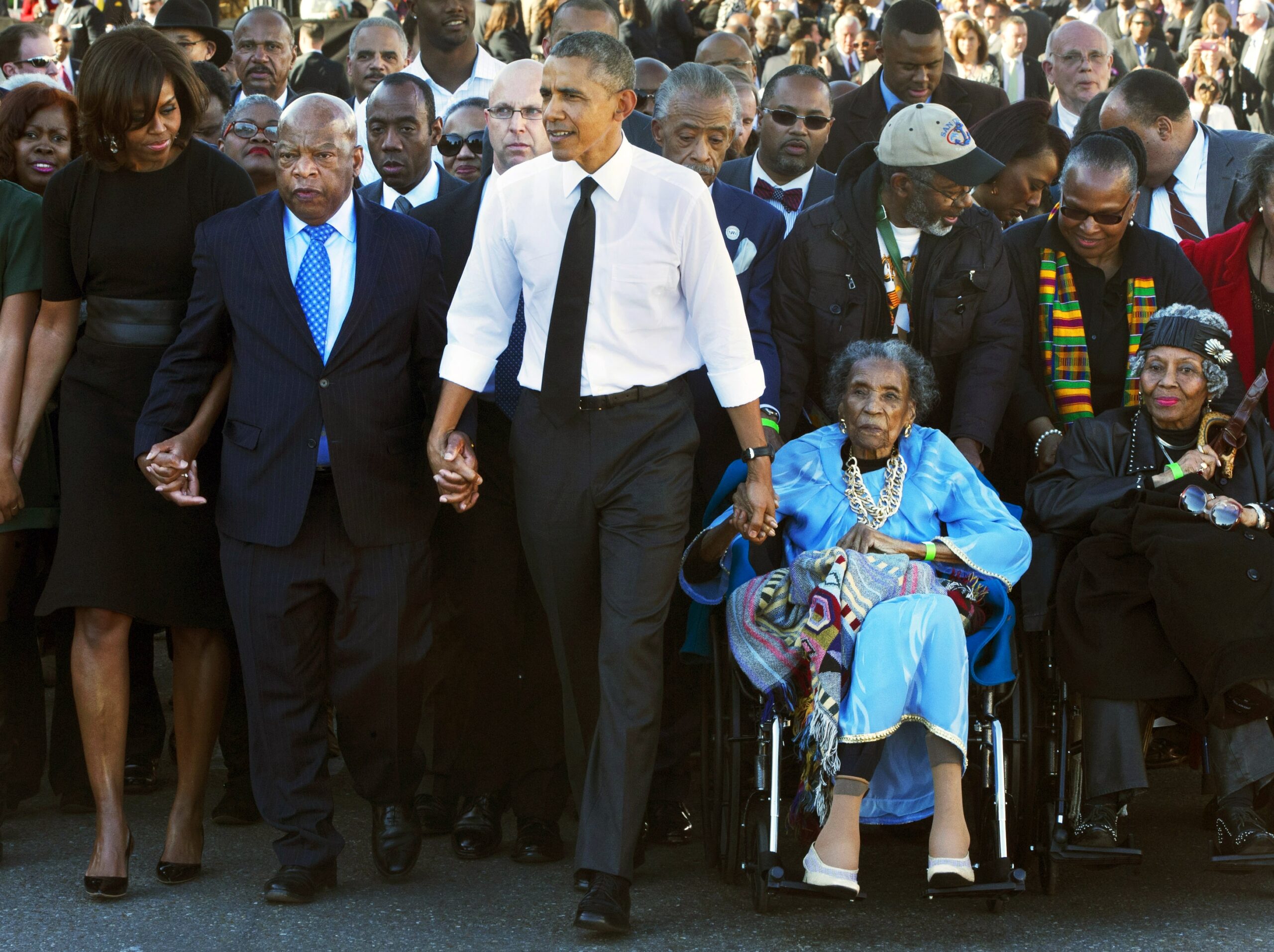 Book: ‘Aloof’ Obama hit for ignoring blacks, Biden called president’s ‘tar baby’
