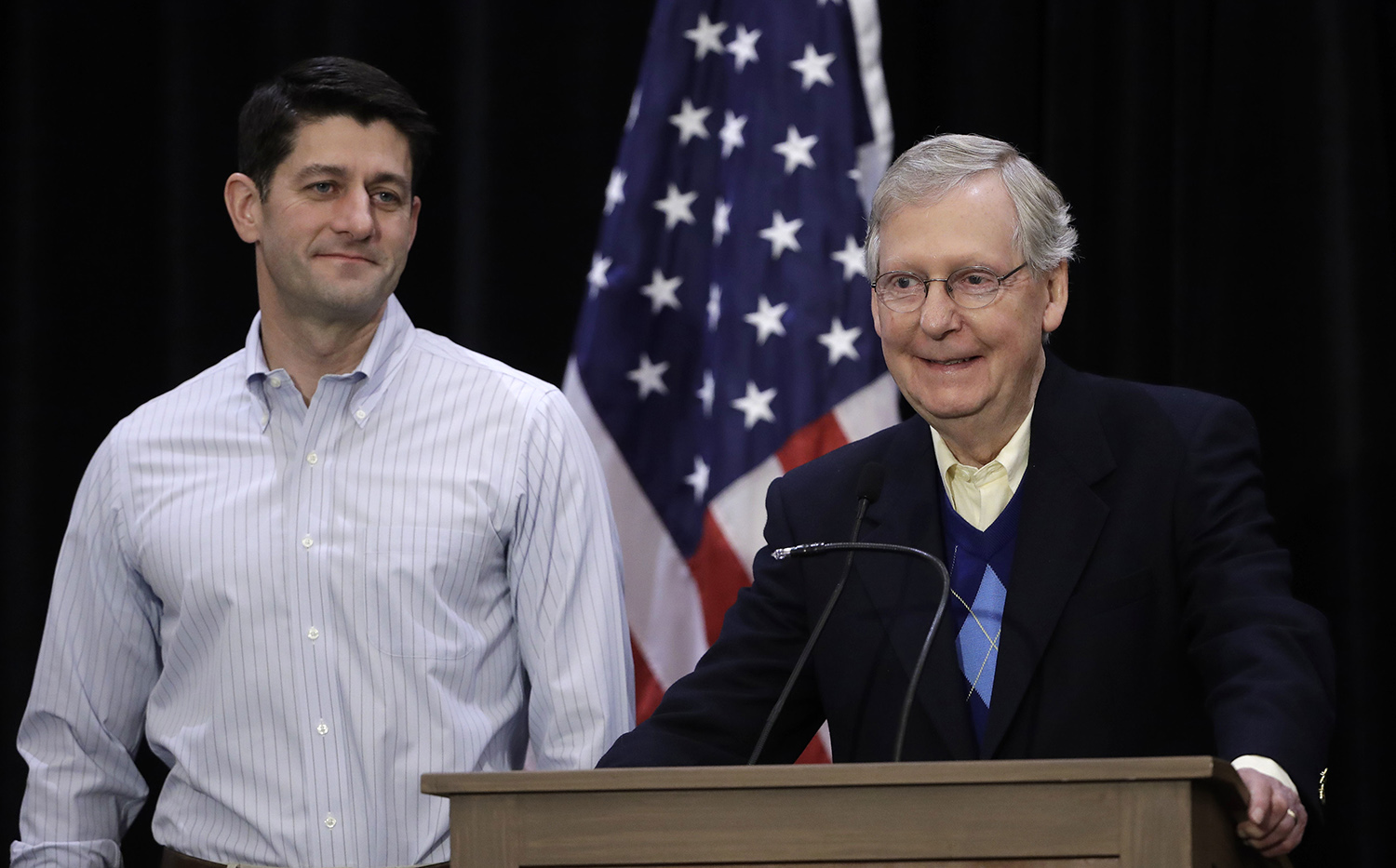 House, Senate send one-week funding bill to Trump’s desk