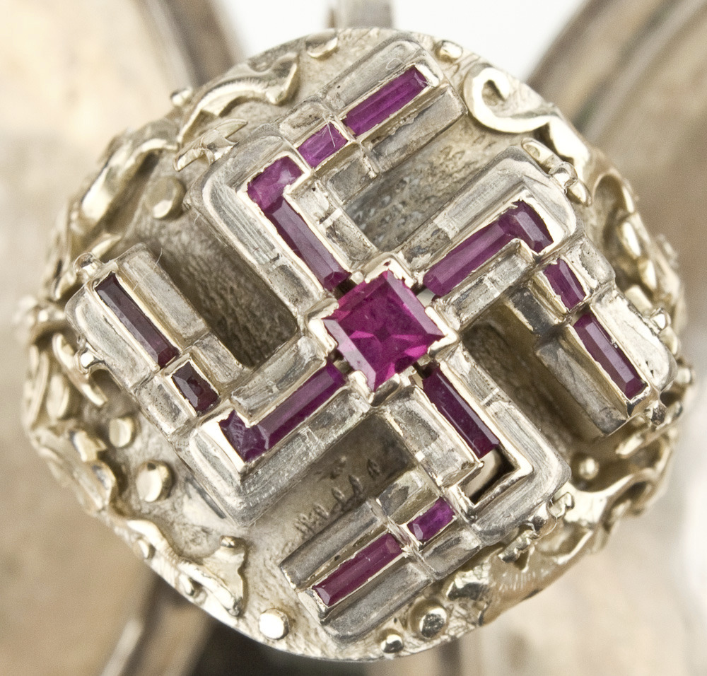 Hitler’s ‘lost’ ruby swastika ring found, goes to auction for $100,000-plus