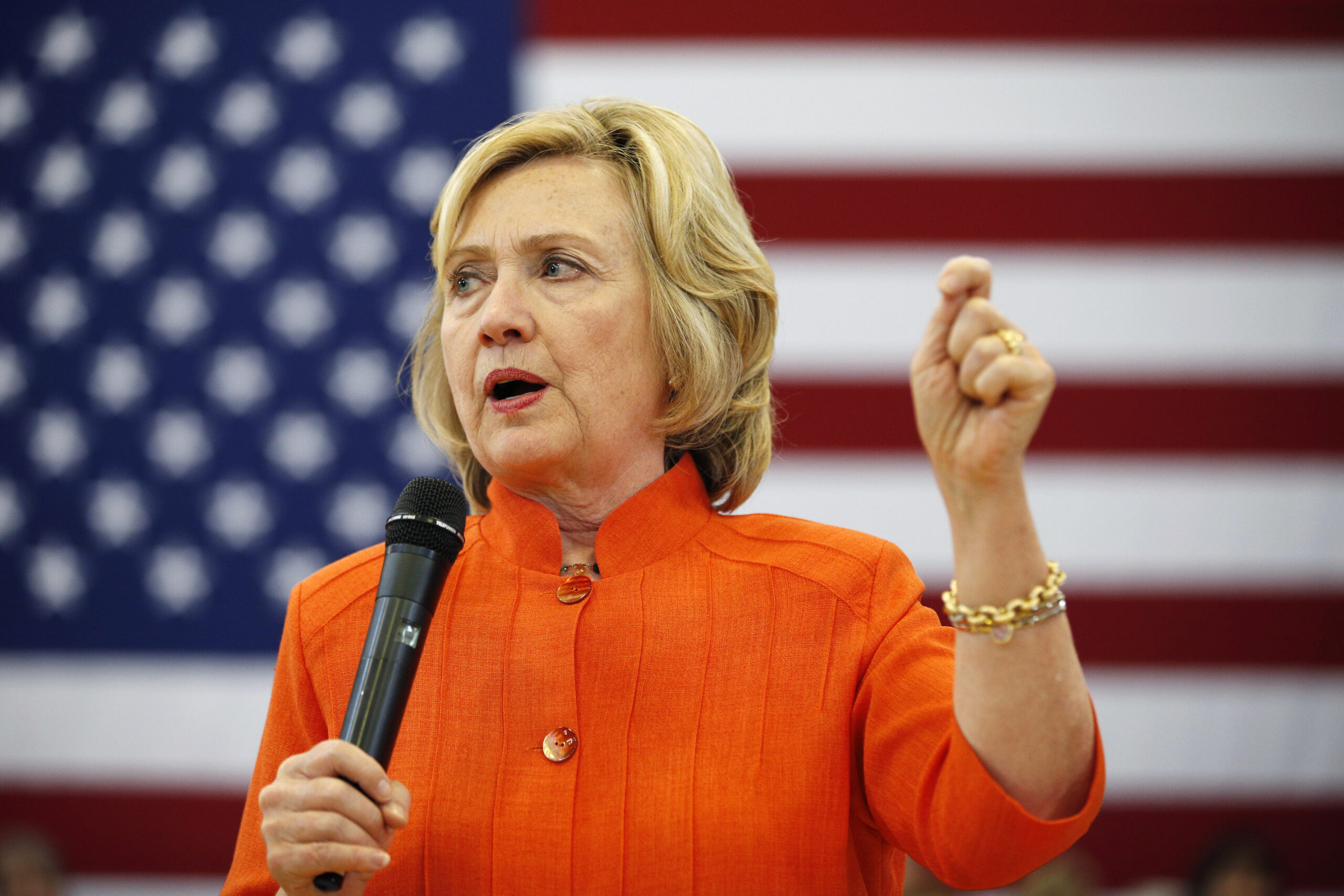 Report: FBI Clinton email probe becoming ‘extremely serious’
