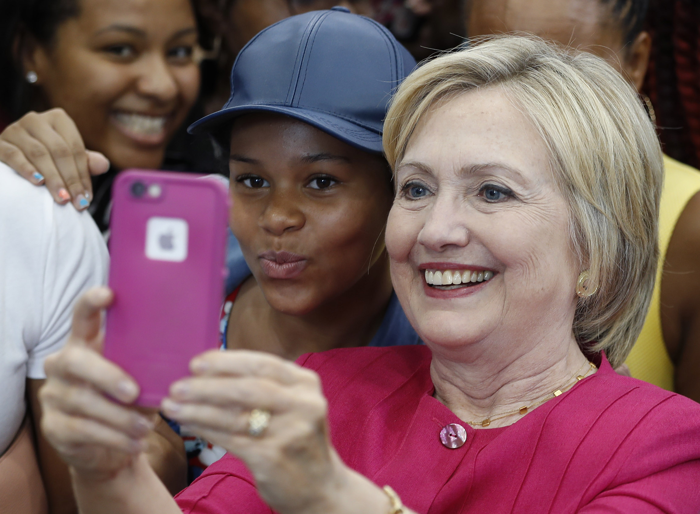 Clinton makes play for young millennials with Teen Vogue essay