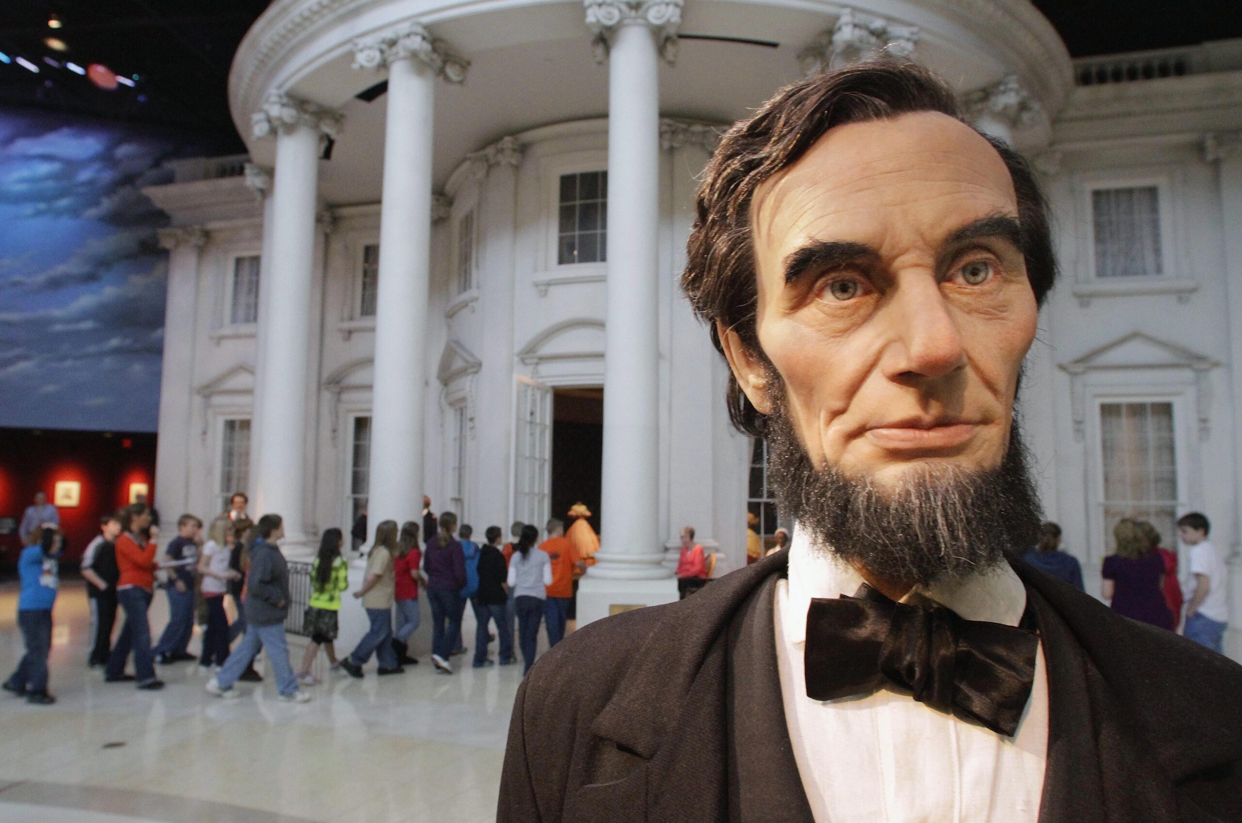 House approves plan to separate Lincoln library