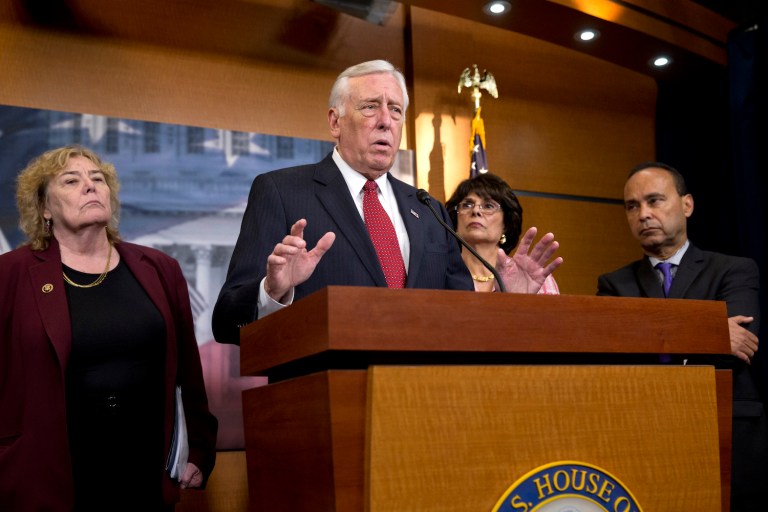 Hoyer announced that Republican and Democratic leaders would 
